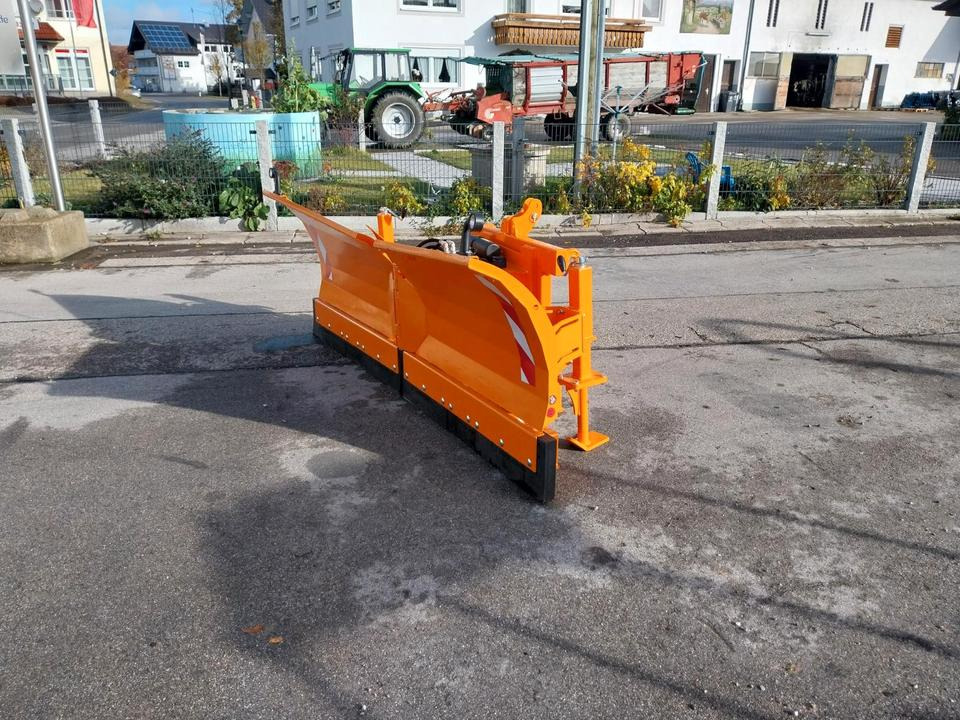 Schneeschild Vario 2,50m Schneepflug Schlepper Radlader Fendt - كاسحة ثلوج: صورة 2 Schneeschild Vario 2,50m Schneepflug Schlepper Radlader Fendt - كاسحة ثلوج: صورة 2