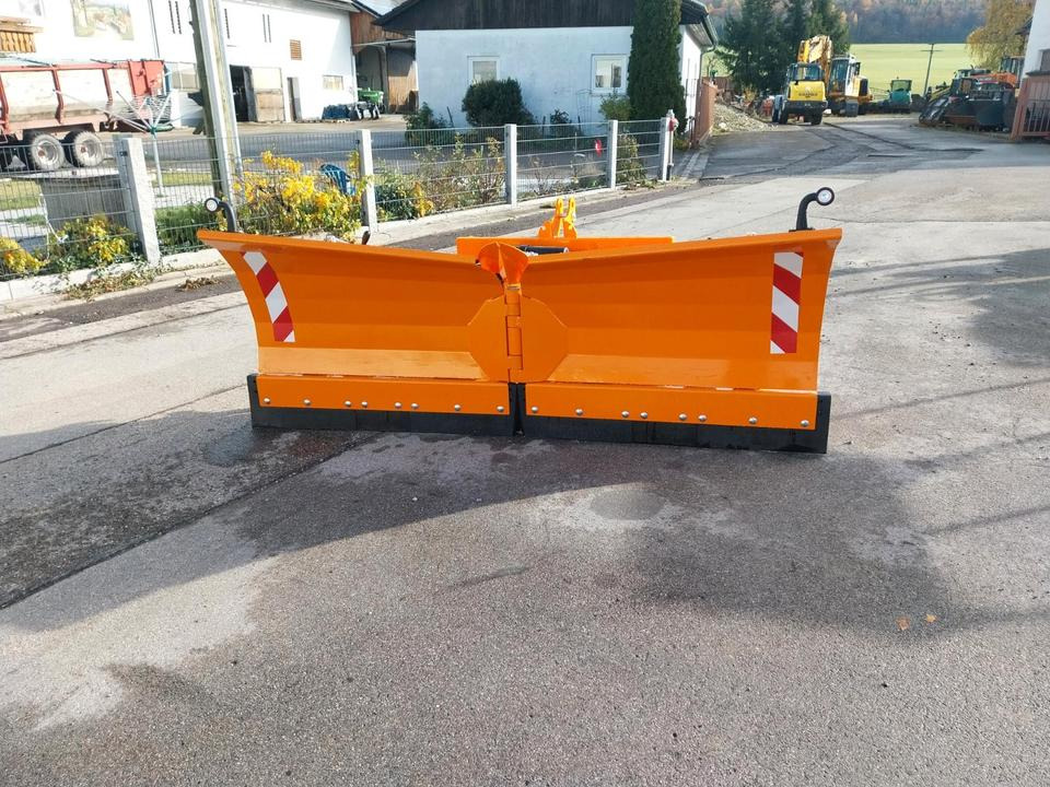 Schneeschild Vario 2,50m Schneepflug Schlepper Radlader Fendt - كاسحة ثلوج: صورة 1 Schneeschild Vario 2,50m Schneepflug Schlepper Radlader Fendt - كاسحة ثلوج: صورة 1