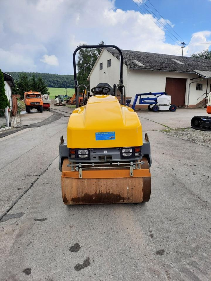 Tandemwalze Wacker RD 27-120 Bomag Walze Walzenzug Tip Top - مدحلة اسفلت: صورة 2 Tandemwalze Wacker RD 27-120 Bomag Walze Walzenzug Tip Top - مدحلة اسفلت: صورة 2
