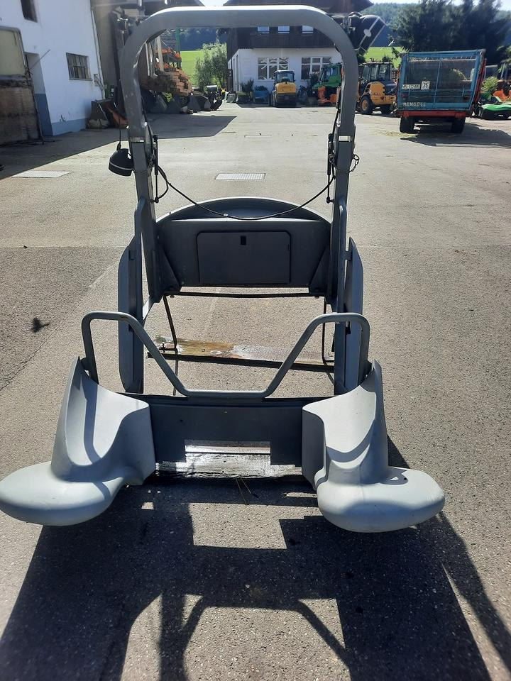 Überrollbügel Kramer 280 Radlader Schutzdach Lader - قطع غيار - آلات البناء: صورة 2 Überrollbügel Kramer 280 Radlader Schutzdach Lader - قطع غيار - آلات البناء: صورة 2