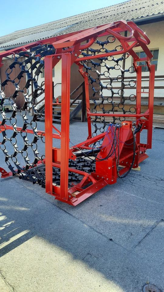 Wiesenegge 6 - 8m Wiesenstriegel Wiesenschleppe Schlepper - مسلفة سلسلية: صورة 2 Wiesenegge 6 - 8m Wiesenstriegel Wiesenschleppe Schlepper - مسلفة سلسلية: صورة 2