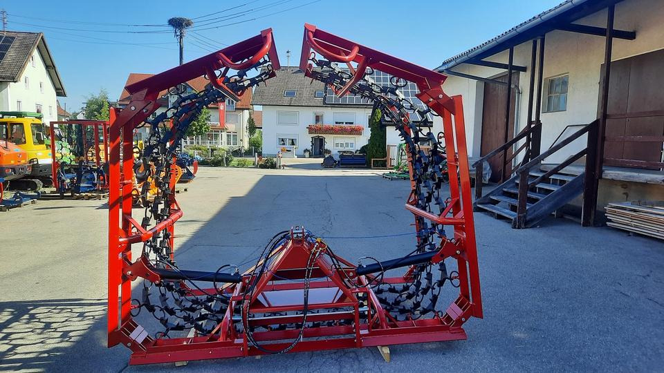 Wiesenegge 6 - 8m Wiesenstriegel Wiesenschleppe Schlepper - مسلفة سلسلية: صورة 5 Wiesenegge 6 - 8m Wiesenstriegel Wiesenschleppe Schlepper - مسلفة سلسلية: صورة 5