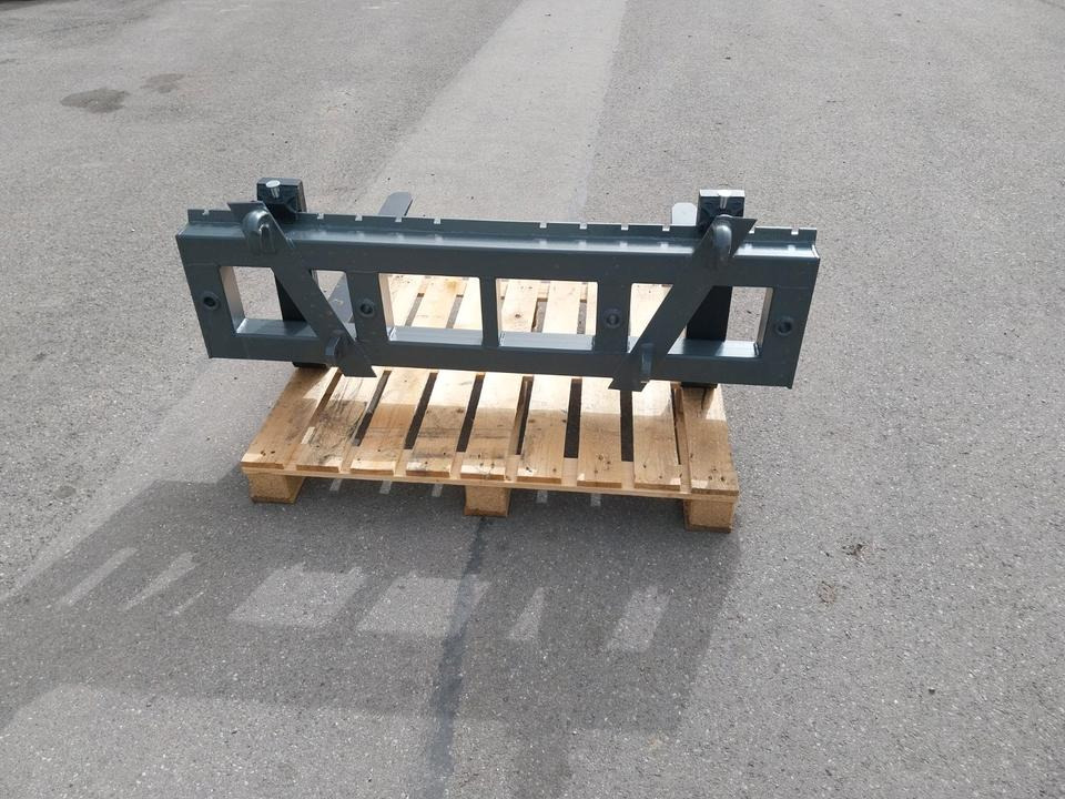Neue Palettengabel 2,5to 1,5m breit Euro Gabel Frontlader Fendt - شوكة: صورة 4 Neue Palettengabel 2,5to 1,5m breit Euro Gabel Frontlader Fendt - شوكة: صورة 4