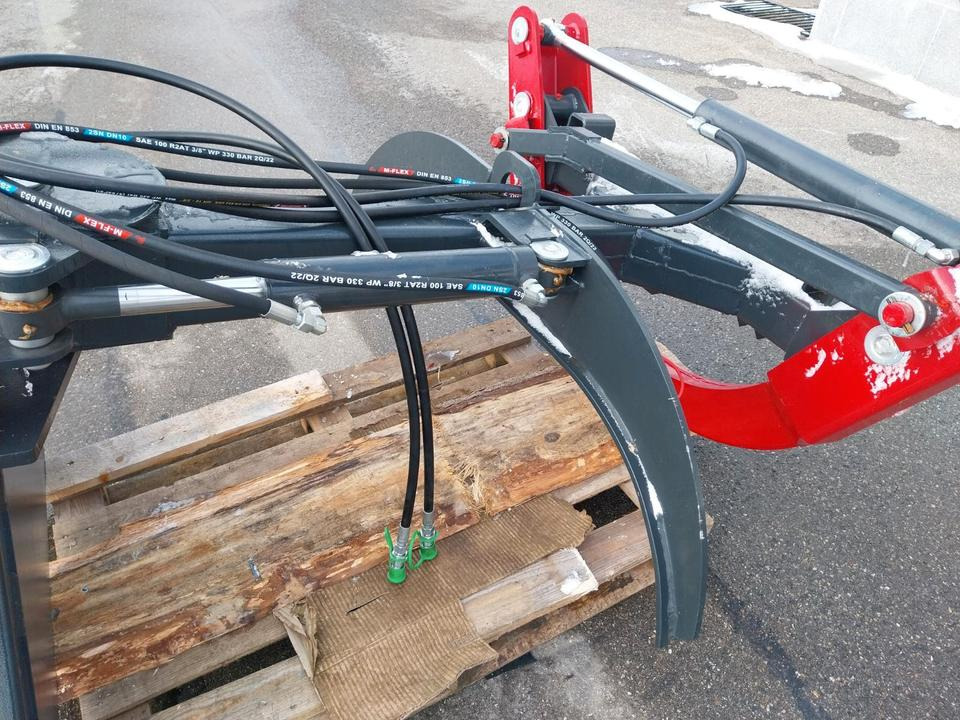 Schwenkbar Rückezange Holzzange 3 Punkt Forstzange Traktor - آلة قطع الأشجار: صورة 2 Schwenkbar Rückezange Holzzange 3 Punkt Forstzange Traktor - آلة قطع الأشجار: صورة 2