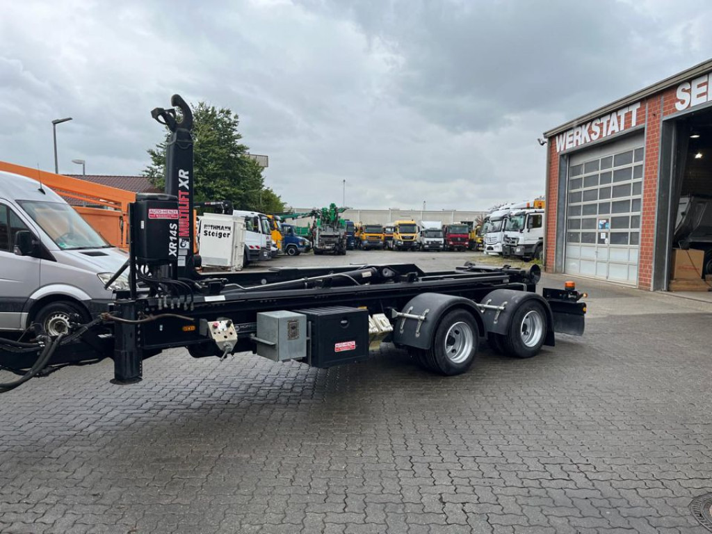 HUEFFERMANN 2-achs Abrollanhänger HTA 16.62 Containeranhänger - مقطورة هوك ليفت/ لود لوجر: صورة 1 HUEFFERMANN 2-achs Abrollanhänger HTA 16.62 Containeranhänger - مقطورة هوك ليفت/ لود لوجر: صورة 1