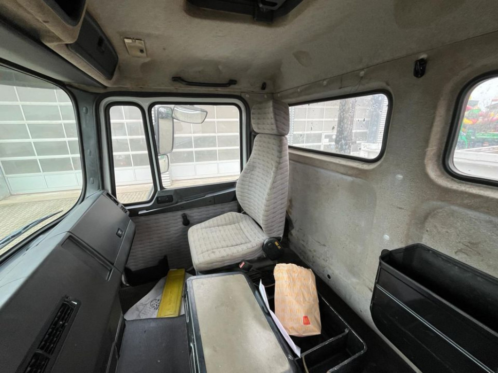 شاحنة قلاب, شاحنة كرين MAN MAN F90 2-Achs Kipper Kran 18.232 FK Palf. PK 8000: صورة 8 شاحنة قلاب, شاحنة كرين MAN MAN F90 2-Achs Kipper Kran 18.232 FK Palf. PK 8000: صورة 8