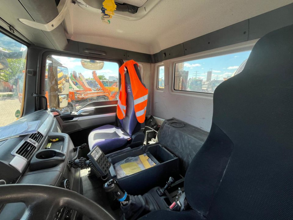 MAN TG-S 18.440 4x4 H BLS SZM Komplettpreis mit Betonauflieger - وحدة جر: صورة 2 MAN TG-S 18.440 4x4 H BLS SZM Komplettpreis mit Betonauflieger - وحدة جر: صورة 2