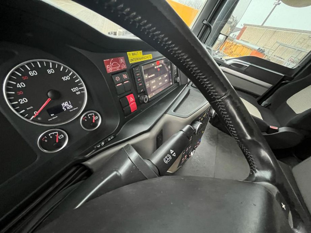 MAN TG-S 26.460 6x2-2 BL Abrollkipper Meiller, Funk - شاحنة ذات خطاف: صورة 4 MAN TG-S 26.460 6x2-2 BL Abrollkipper Meiller, Funk - شاحنة ذات خطاف: صورة 4