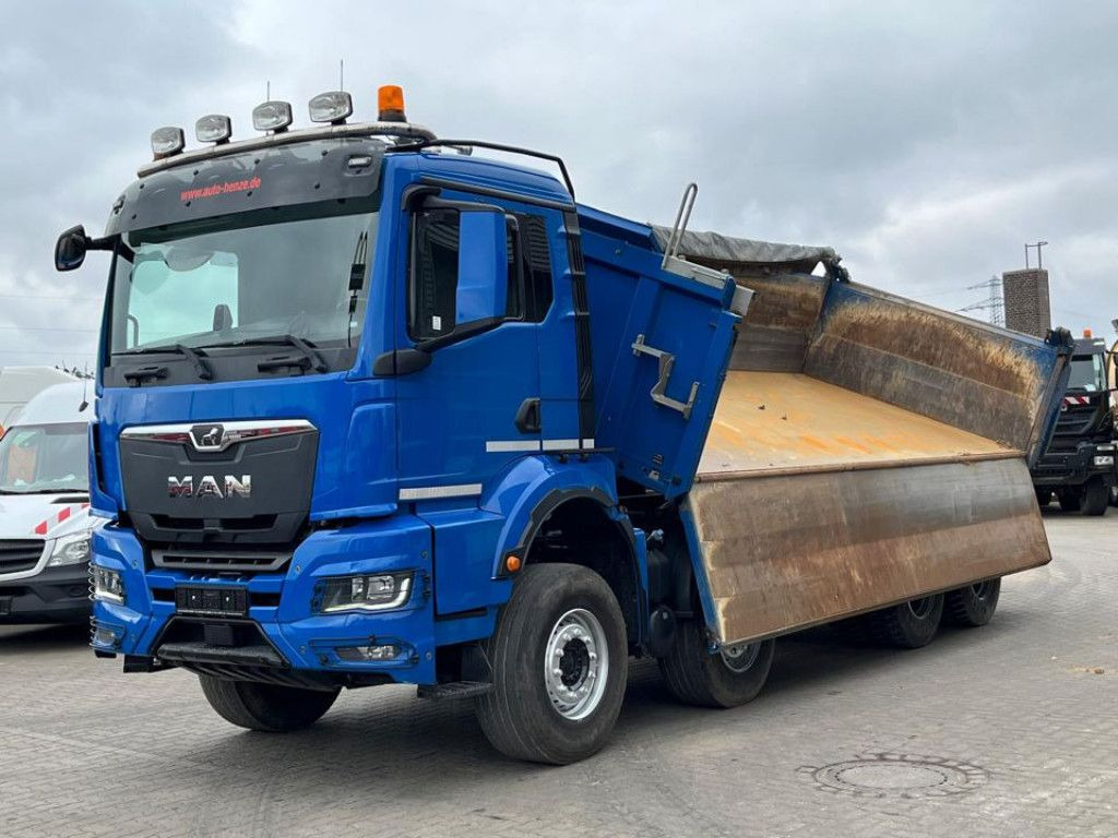 MAN TG-S 35.510 8x4 BB 4-Achs Kipper Bordmatik nur 1 - شاحنة قلاب: صورة 1 MAN TG-S 35.510 8x4 BB 4-Achs Kipper Bordmatik nur 1 - شاحنة قلاب: صورة 1