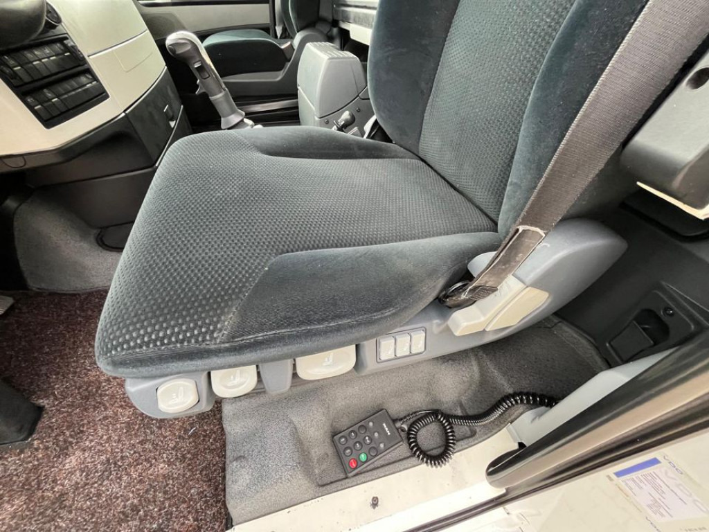 MAN TG-X 26.440 6x4 Pritsche Heckkran Hiab XS 166 - شاحنات مسطحة, شاحنة كرين: صورة 2 MAN TG-X 26.440 6x4 Pritsche Heckkran Hiab XS 166 - شاحنات مسطحة, شاحنة كرين: صورة 2