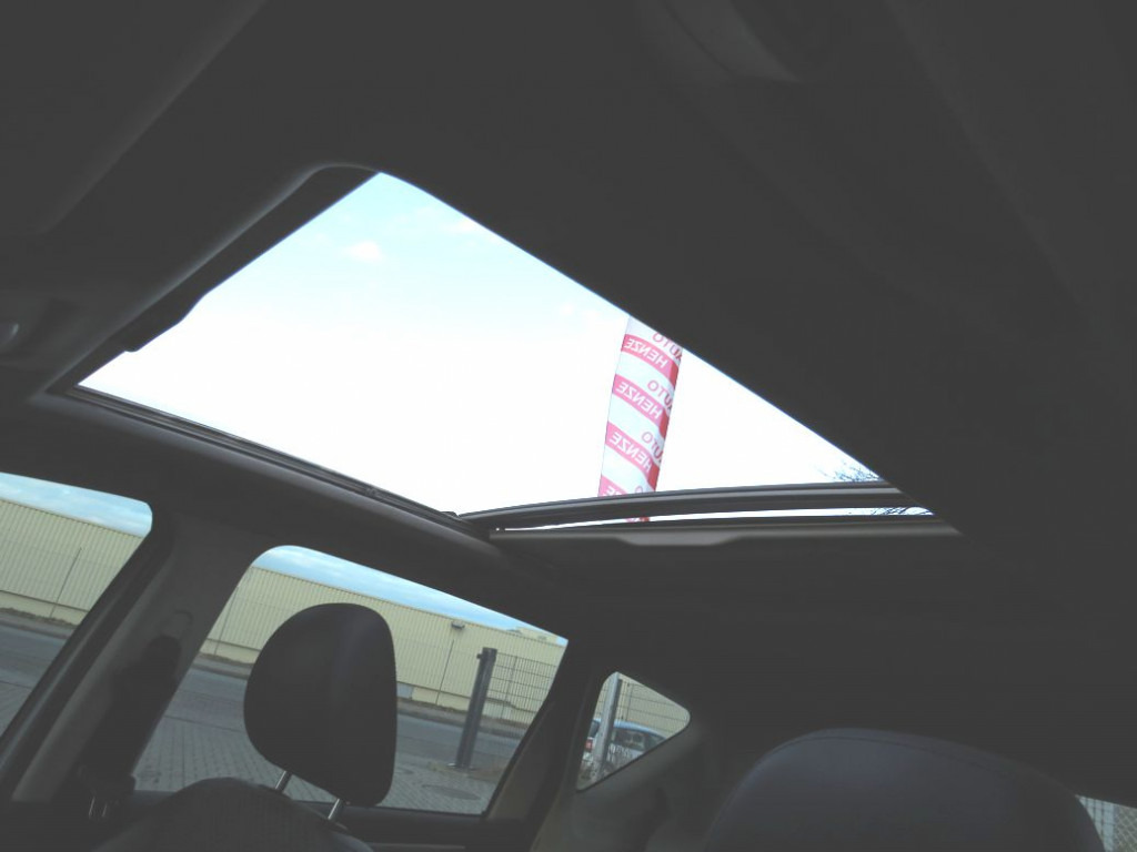 MERCEDES-BENZ A-Klasse 200 Avantgarde PKW - شاحنة: صورة 5 MERCEDES-BENZ A-Klasse 200 Avantgarde PKW - شاحنة: صورة 5