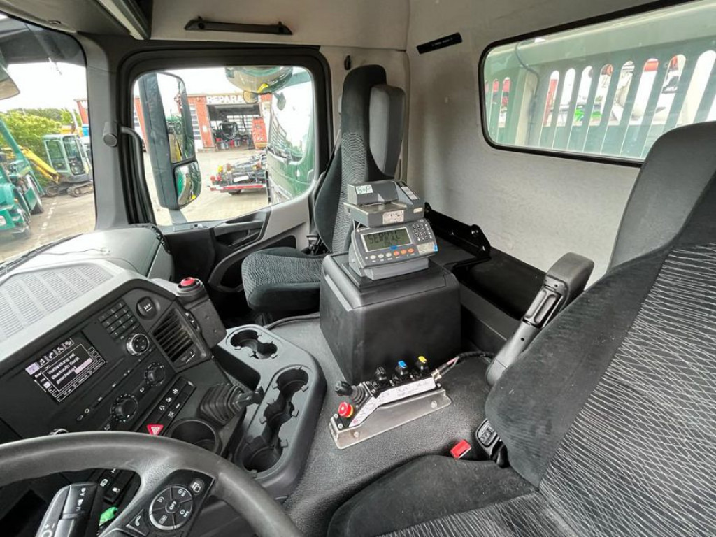 MERCEDES-BENZ Antos 2540 L 6x2 Absetzkipper Vorlauf Lenk - شاحنة نقل المخلفات: صورة 4 MERCEDES-BENZ Antos 2540 L 6x2 Absetzkipper Vorlauf Lenk - شاحنة نقل المخلفات: صورة 4