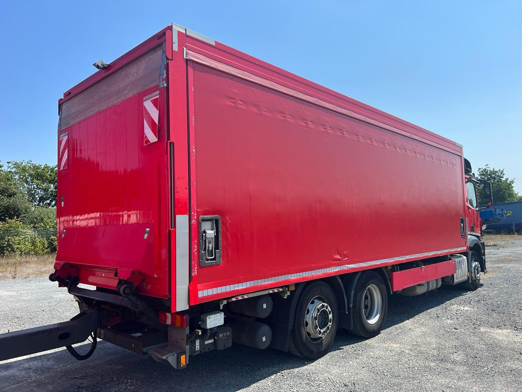 MERCEDES-BENZ Antos 2540 L 6x2 Pritsche LBW Coca Cola, 8,2m Getränke - شاحنة ستارة: صورة 4 MERCEDES-BENZ Antos 2540 L 6x2 Pritsche LBW Coca Cola, 8,2m Getränke - شاحنة ستارة: صورة 4