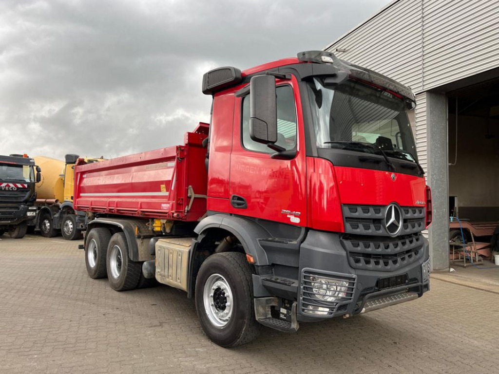 MERCEDES-BENZ Arocs 2648 6x4 3-Achs Kipper Bordmatik - شاحنة قلاب: صورة 5 MERCEDES-BENZ Arocs 2648 6x4 3-Achs Kipper Bordmatik - شاحنة قلاب: صورة 5