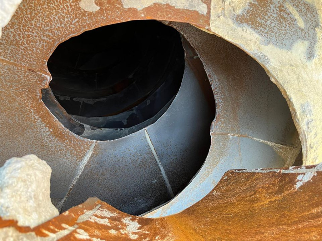 MERCEDES-BENZ Arocs 3236 8x4 Betonmischer Deutsch Top AP Achsen - شاحنة: صورة 4 MERCEDES-BENZ Arocs 3236 8x4 Betonmischer Deutsch Top AP Achsen - شاحنة: صورة 4