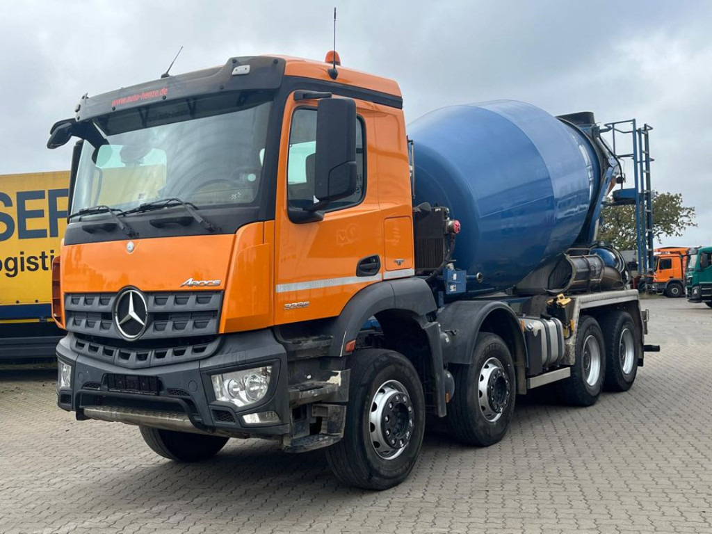 MERCEDES-BENZ Arocs 3236 8x4 Betonmischer Deutsch Top AP Achsen - شاحنة: صورة 1 MERCEDES-BENZ Arocs 3236 8x4 Betonmischer Deutsch Top AP Achsen - شاحنة: صورة 1