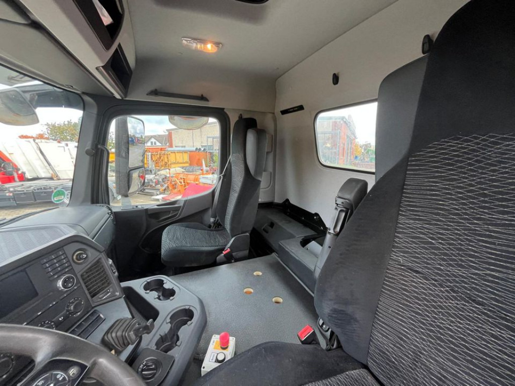 MERCEDES-BENZ Arocs 3236 8x4 Betonmischer Deutsch Top AP Achsen - شاحنة: صورة 2 MERCEDES-BENZ Arocs 3236 8x4 Betonmischer Deutsch Top AP Achsen - شاحنة: صورة 2