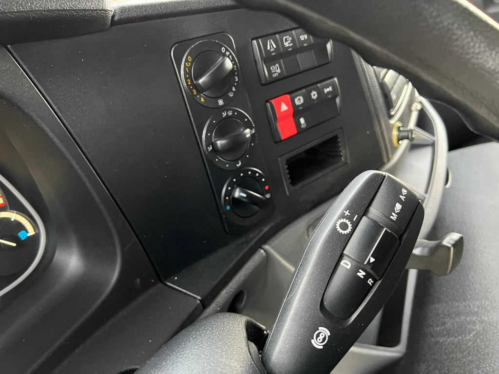 MERCEDES-BENZ Atego 1527 L Pritsche LBW LBW 1.5 to - شاحنة ستارة: صورة 2 MERCEDES-BENZ Atego 1527 L Pritsche LBW LBW 1.5 to - شاحنة ستارة: صورة 2