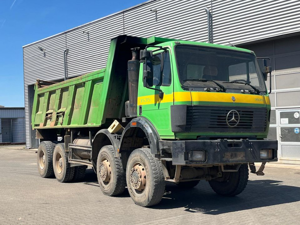 MERCEDES-BENZ SK 3535 AK 8x8 4 Achs Muldenkipper Meiller Deutsch - شاحنة قلاب: صورة 4 MERCEDES-BENZ SK 3535 AK 8x8 4 Achs Muldenkipper Meiller Deutsch - شاحنة قلاب: صورة 4