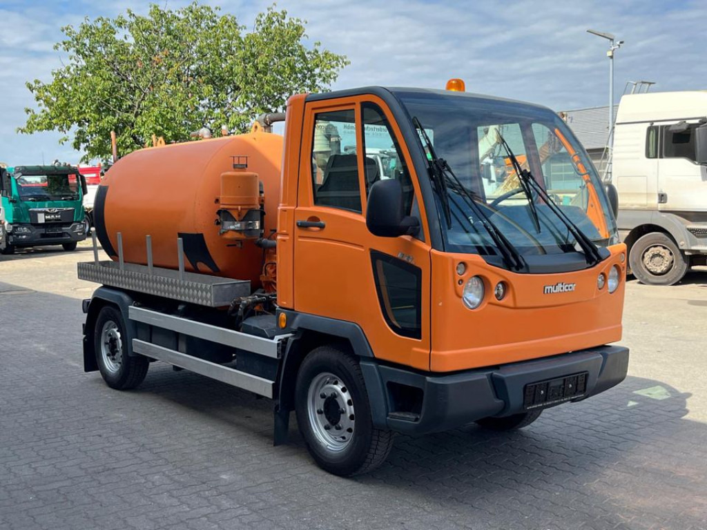 MULTICAR FUMO M30 Saug + Spülwagen - شاحنة الشفط: صورة 5 MULTICAR FUMO M30 Saug + Spülwagen - شاحنة الشفط: صورة 5