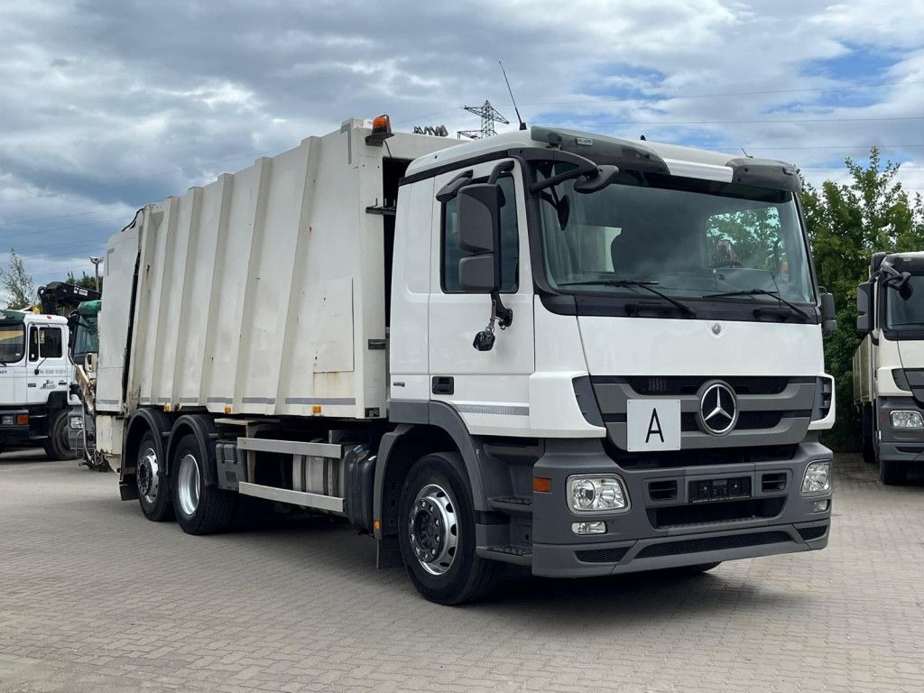 Mercedes-Benz Actros 2532 L 6x2 Müllwagen Faun Powerpress 25m³ - شاحنة النفايات: صورة 2 Mercedes-Benz Actros 2532 L 6x2 Müllwagen Faun Powerpress 25m³ - شاحنة النفايات: صورة 2