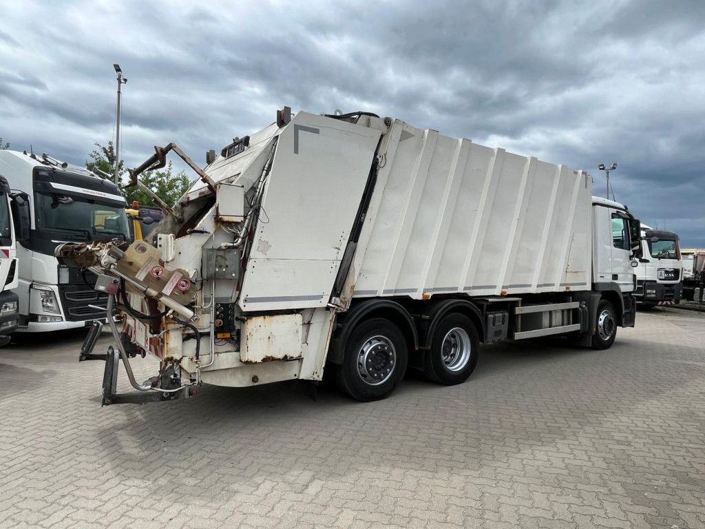 Mercedes-Benz Actros 2532 L 6x2 Müllwagen Faun Powerpress 25m³ - شاحنة النفايات: صورة 4 Mercedes-Benz Actros 2532 L 6x2 Müllwagen Faun Powerpress 25m³ - شاحنة النفايات: صورة 4
