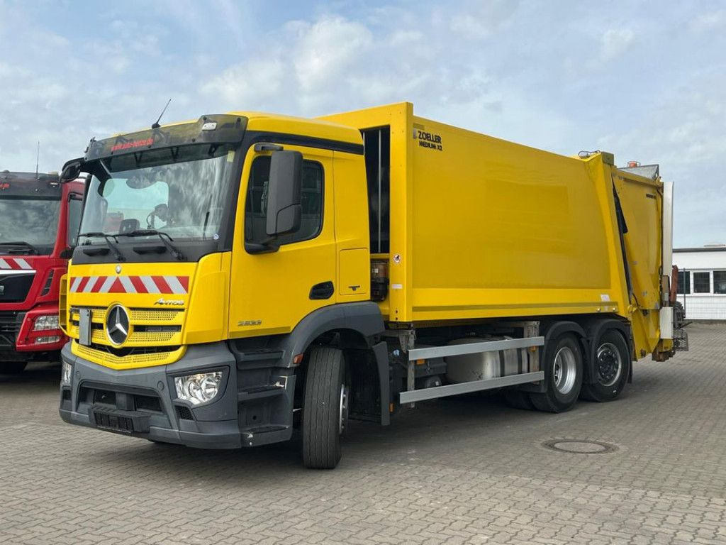 Mercedes-Benz Antos 2533 L/6x2/ENA Müllwagen Zoeller + Schüttu - شاحنة النفايات: صورة 1 Mercedes-Benz Antos 2533 L/6x2/ENA Müllwagen Zoeller + Schüttu - شاحنة النفايات: صورة 1