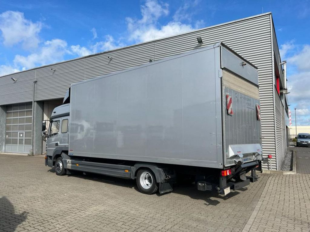 Mercedes-Benz Atego 818 L Möbelkoffer LBW Möbelkoffer gr.Fhs+S - شاحنة مغلقة الصندوق: صورة 3 Mercedes-Benz Atego 818 L Möbelkoffer LBW Möbelkoffer gr.Fhs+S - شاحنة مغلقة الصندوق: صورة 3