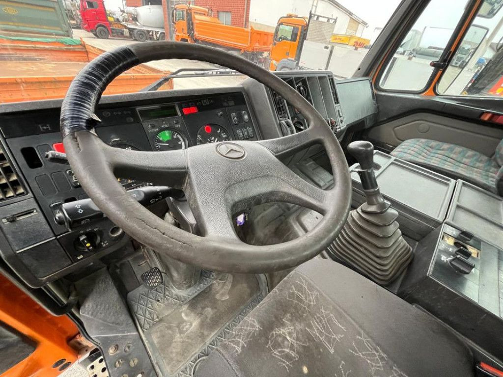 Mercedes-Benz SK 1824 AK 4x4 2-Achs Allradkipper - شاحنة قلاب: صورة 5 Mercedes-Benz SK 1824 AK 4x4 2-Achs Allradkipper - شاحنة قلاب: صورة 5