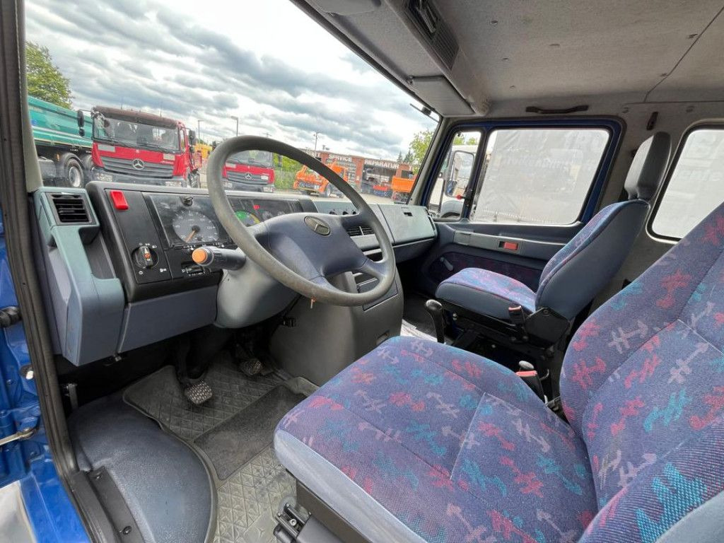 Mercedes-Benz Vario 614 D Pritsche Doppelkabine LKW Motor 4.3 - شاحنة مفتوحة, الشاحنات الصغيرة كابينة مزدوجة: صورة 5 Mercedes-Benz Vario 614 D Pritsche Doppelkabine LKW Motor 4.3 - شاحنة مفتوحة, الشاحنات الصغيرة كابينة مزدوجة: صورة 5