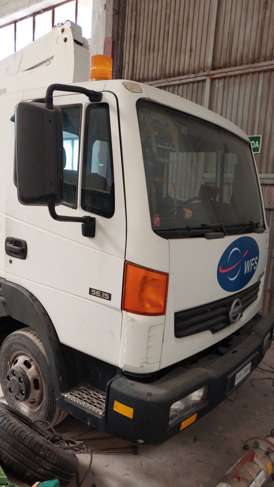 CDII/1000/GT12 Langa deicer - ماكينة إزالة الجليد عن الطائرات: صورة 1 CDII/1000/GT12 Langa deicer - ماكينة إزالة الجليد عن الطائرات: صورة 1