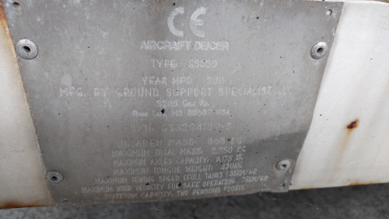 JBT GS320 Towable De-icer - ماكينة إزالة الجليد عن الطائرات: صورة 2 JBT GS320 Towable De-icer - ماكينة إزالة الجليد عن الطائرات: صورة 2