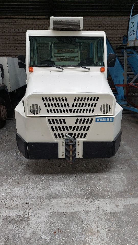 Mulag Comet 4 Baggage Tractor - جرارات الأمتعة: صورة 1 Mulag Comet 4 Baggage Tractor - جرارات الأمتعة: صورة 1