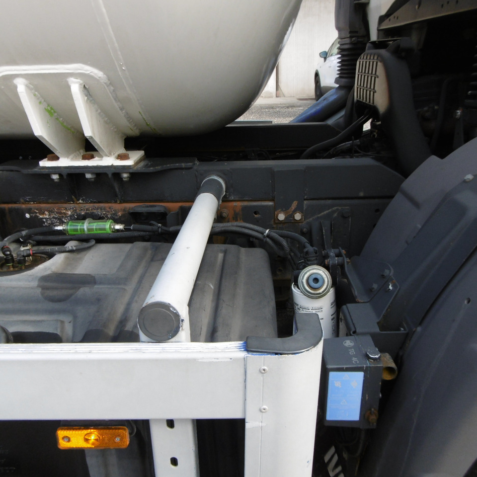 IVECO 130.24 LPG GAS Tank - شاحنة صهريج: صورة 5 IVECO 130.24 LPG GAS Tank - شاحنة صهريج: صورة 5