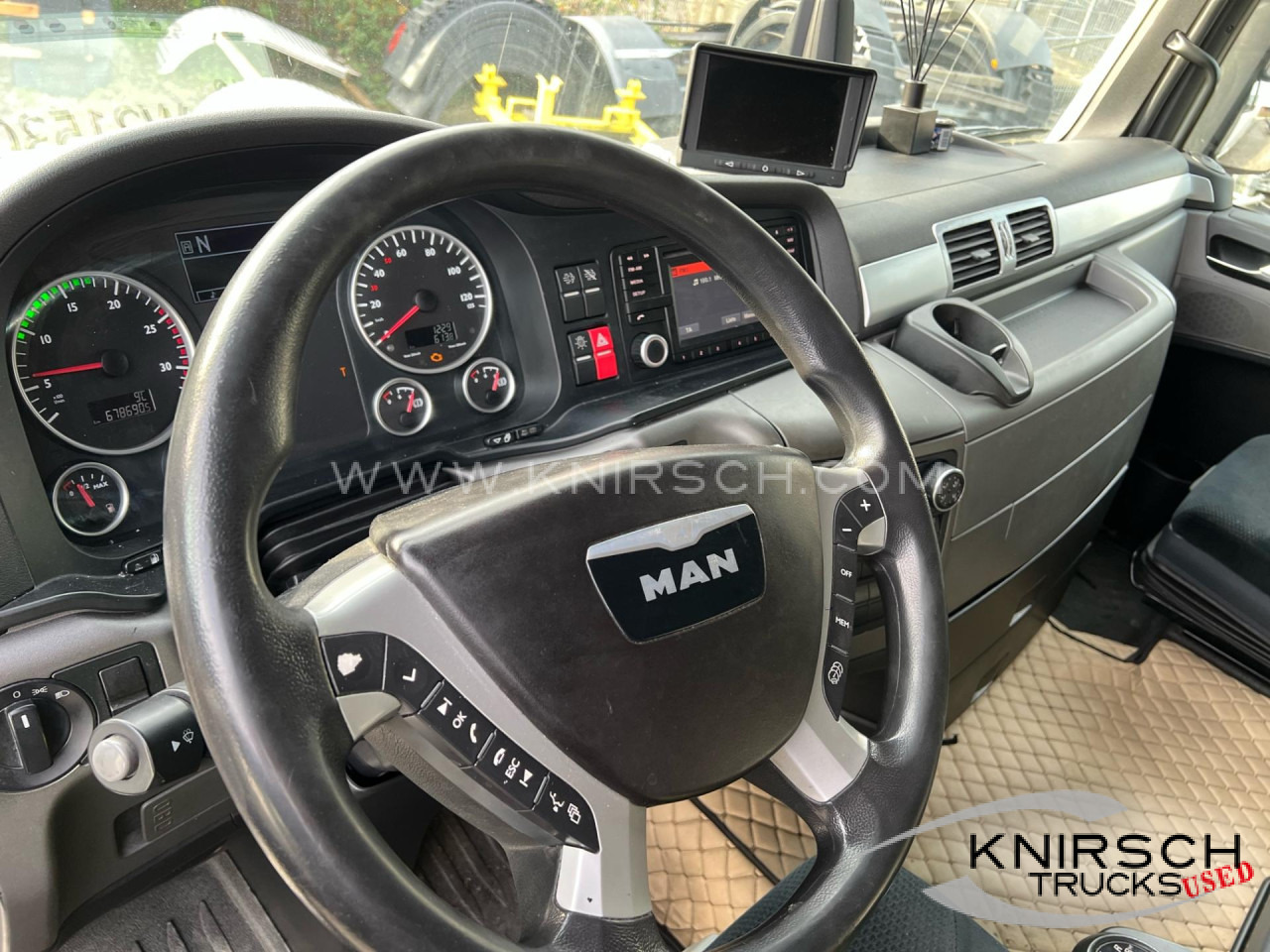 MAN TGA 26.480 Schwenkwandaufbau mit Böhm - شاحنة المشروبات: صورة 4 MAN TGA 26.480 Schwenkwandaufbau mit Böhm - شاحنة المشروبات: صورة 4