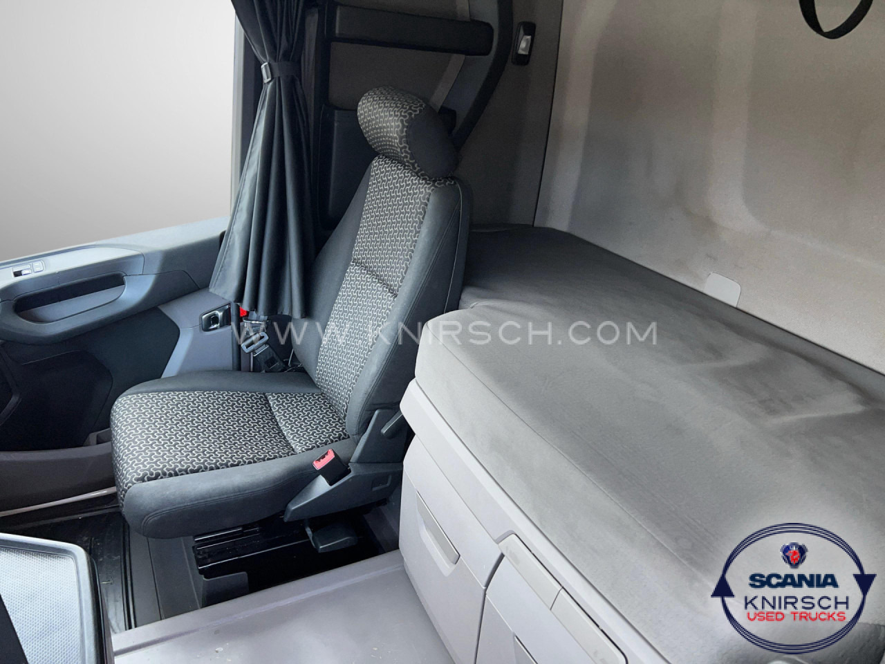 SCANIA R450A4X2NA PTO ADR FL - وحدة جر: صورة 5 SCANIA R450A4X2NA PTO ADR FL - وحدة جر: صورة 5