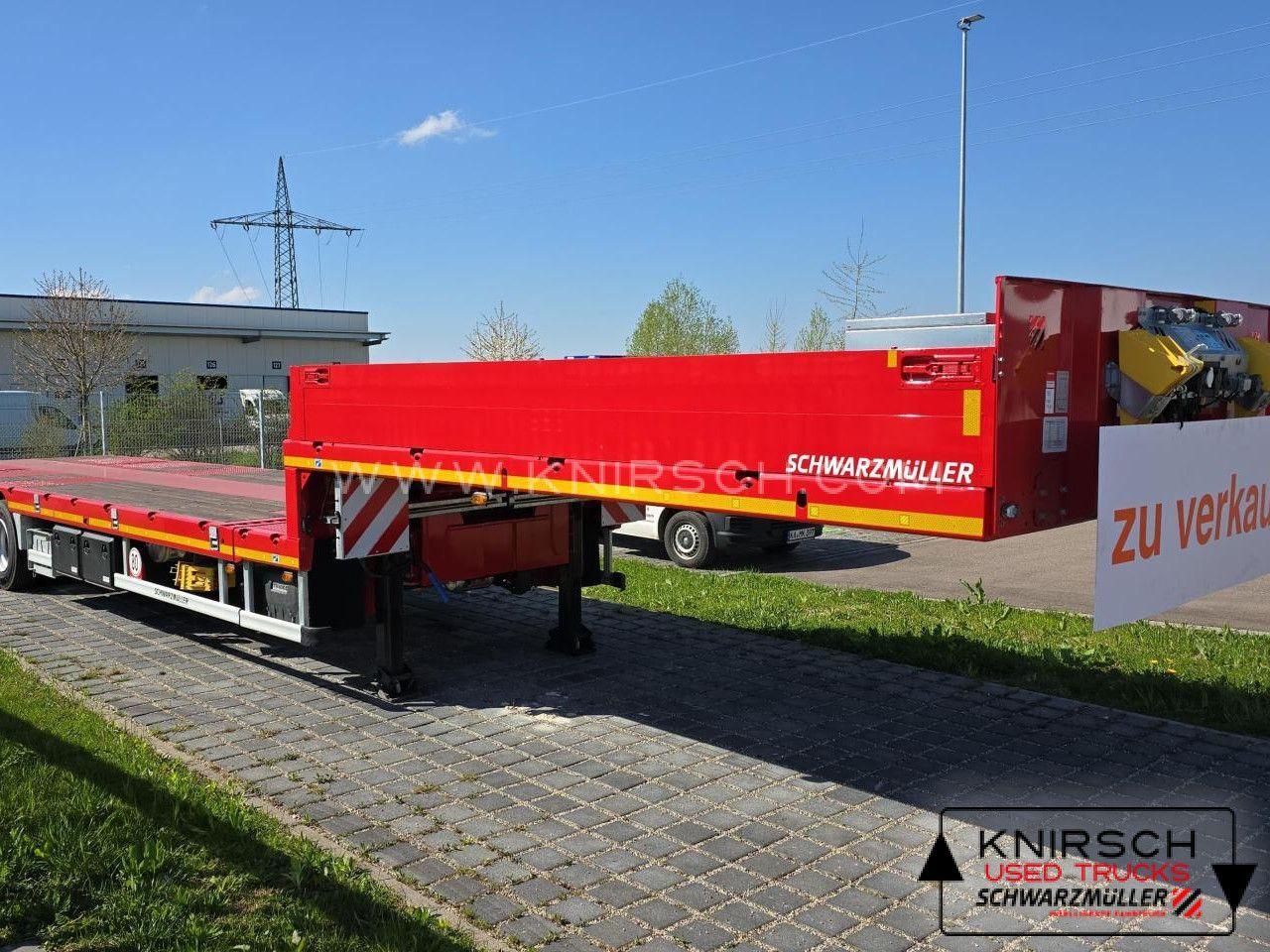 Schwarzmüller Tieflader ausziehbar gelenkt - عربة منخفضة مسطحة نصف مقطورة: صورة 1 Schwarzmüller Tieflader ausziehbar gelenkt - عربة منخفضة مسطحة نصف مقطورة: صورة 1