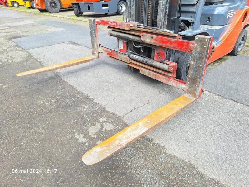 Bolzoni TDL Positionneur H22A2F32171BC02X - شوكة - معدات المناولة: صورة 3 Bolzoni TDL Positionneur H22A2F32171BC02X - شوكة - معدات المناولة: صورة 3