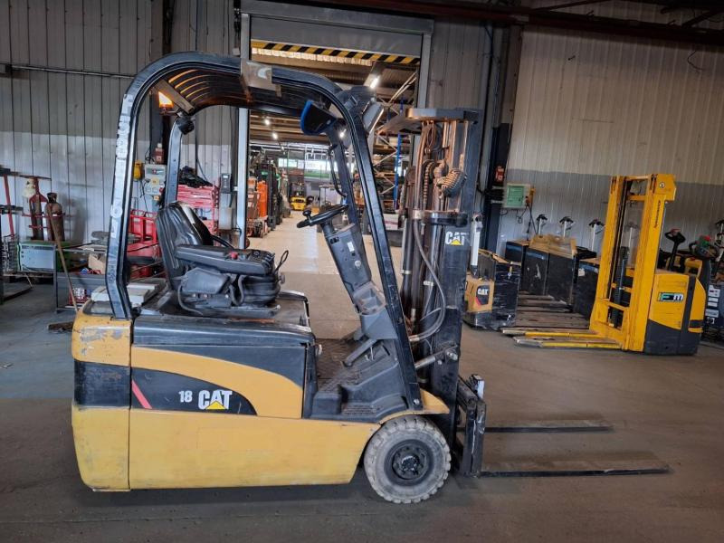 Caterpillar EP18NT - رافعة شوكية كهربائية: صورة 3 Caterpillar EP18NT - رافعة شوكية كهربائية: صورة 3