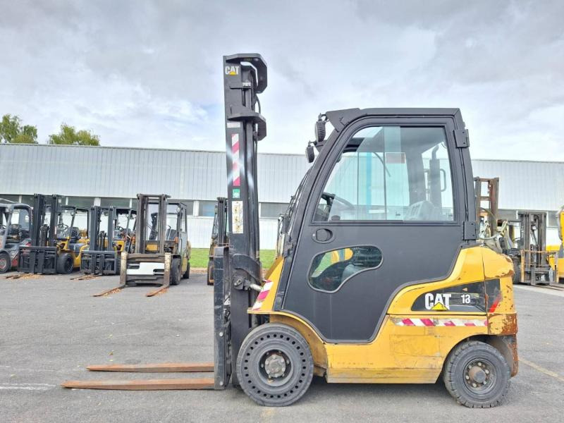 Caterpillar GP18N - رافعة شوكية تعمل بالغاز: صورة 4 Caterpillar GP18N - رافعة شوكية تعمل بالغاز: صورة 4