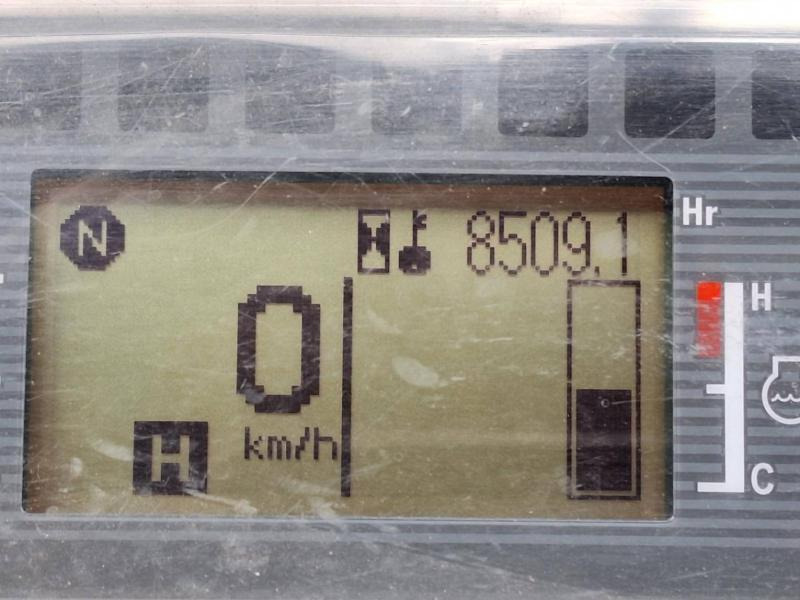 رافعة شوكية تعمل بالغاز Caterpillar GP25NTD: صورة 17