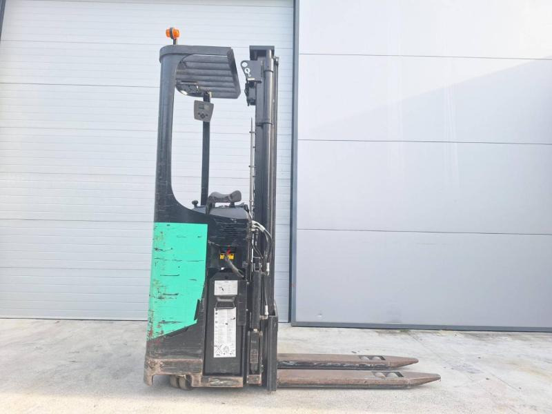 Caterpillar NSR16N - آلة التكديس: صورة 3 Caterpillar NSR16N - آلة التكديس: صورة 3