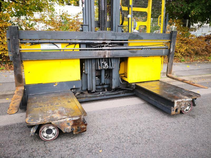 Combilift C3000EST - شاحنة مناولة بأربعة اتجاهات: صورة 5 Combilift C3000EST - شاحنة مناولة بأربعة اتجاهات: صورة 5