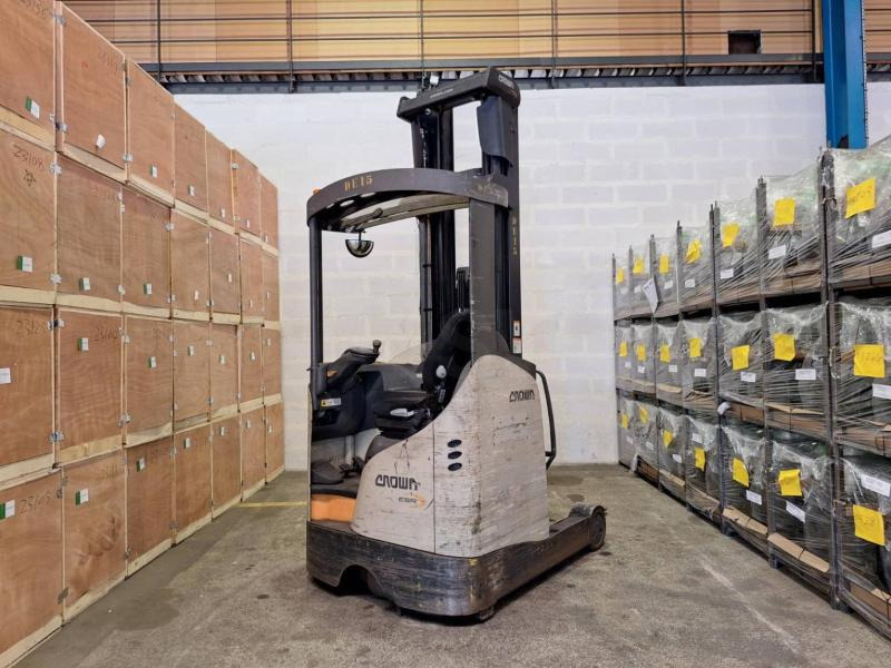 Crown ESR 5260-14 OPT 2 - شاحنة مناوِلة: صورة 5 Crown ESR 5260-14 OPT 2 - شاحنة مناوِلة: صورة 5