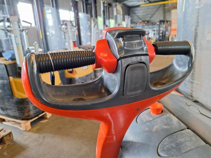 آلة التكديس Fenwick L16: صورة 19