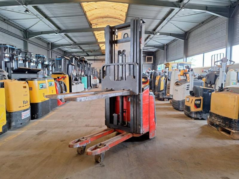 آلة التكديس Fenwick L16: صورة 7