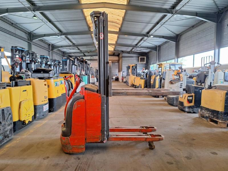 آلة التكديس Fenwick L16: صورة 11