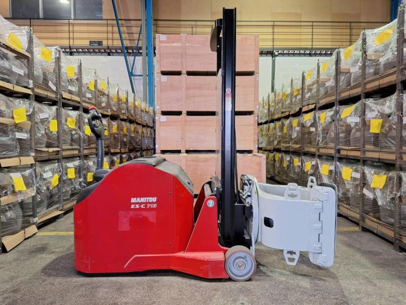 Manitou ES-C 713 SVC 17.V.315 - آلة التكديس: صورة 3 Manitou ES-C 713 SVC 17.V.315 - آلة التكديس: صورة 3