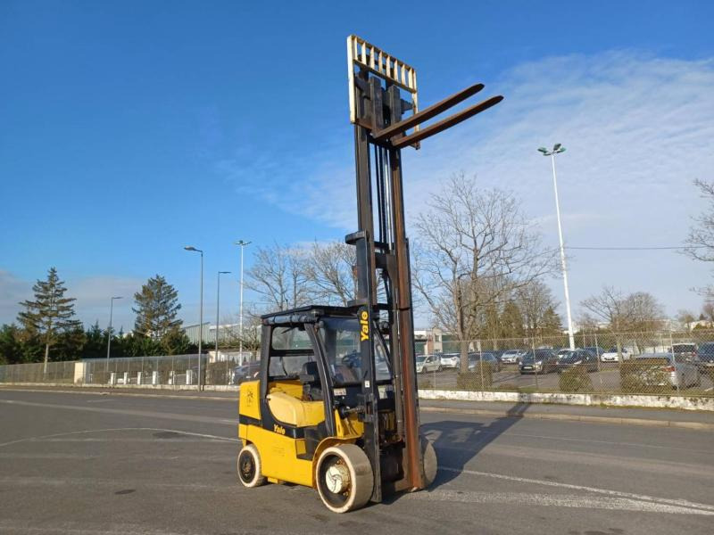 رافعة شوكية ديزل Yale GDC70VX: صورة 6