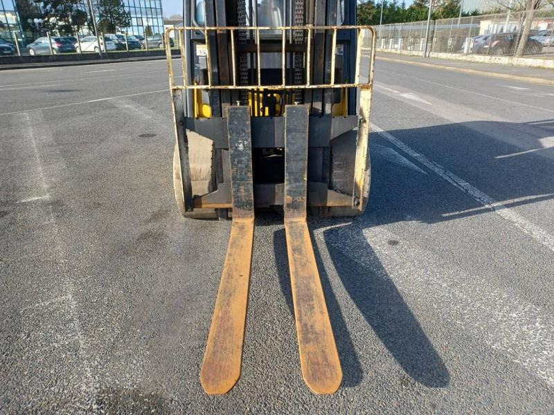 رافعة شوكية ديزل Yale GDC70VX: صورة 8